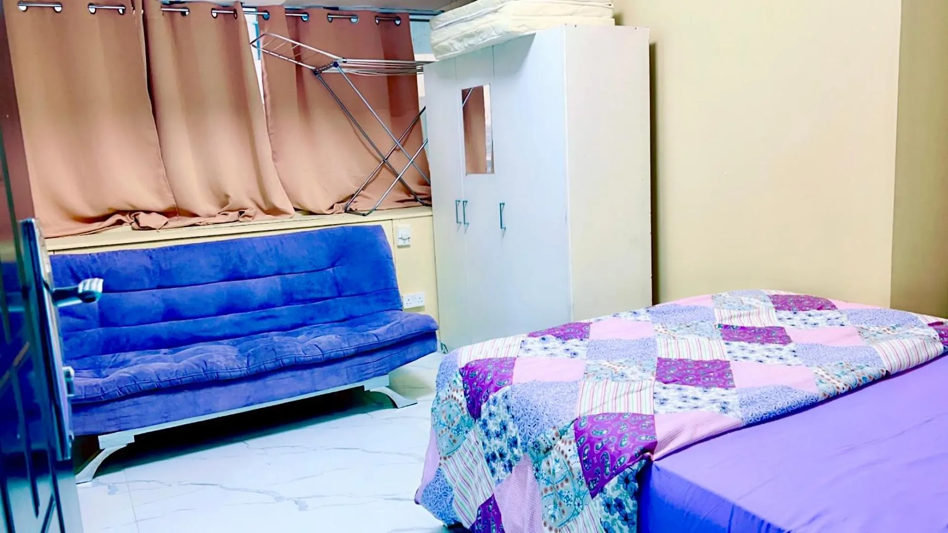 Apartment In Dubai